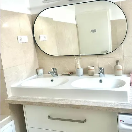 Appartamento New Comfortable And Cute One-room Of 33 M2 Lubiana