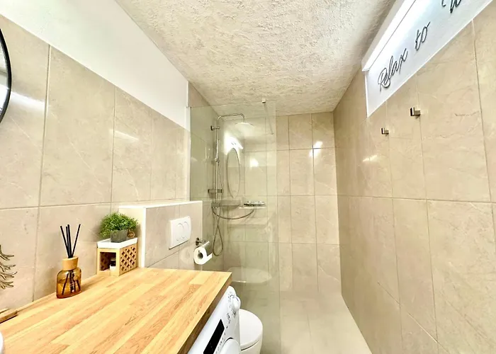 New Comfortable And Cute One-room Of 33 M2 ليوبليانا